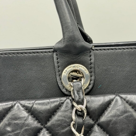 Chanel - Picture 13 of 13